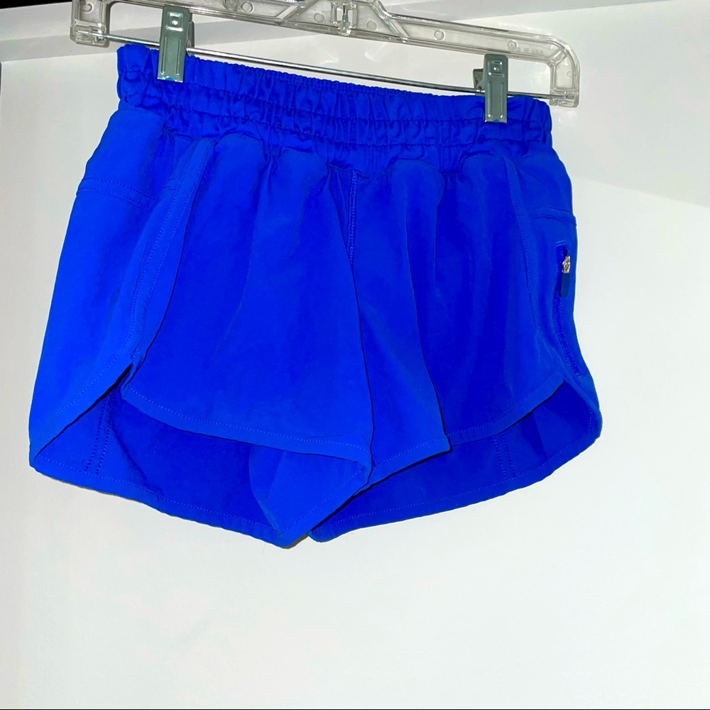 Lululemon Tracker Short 2.5” Size 4